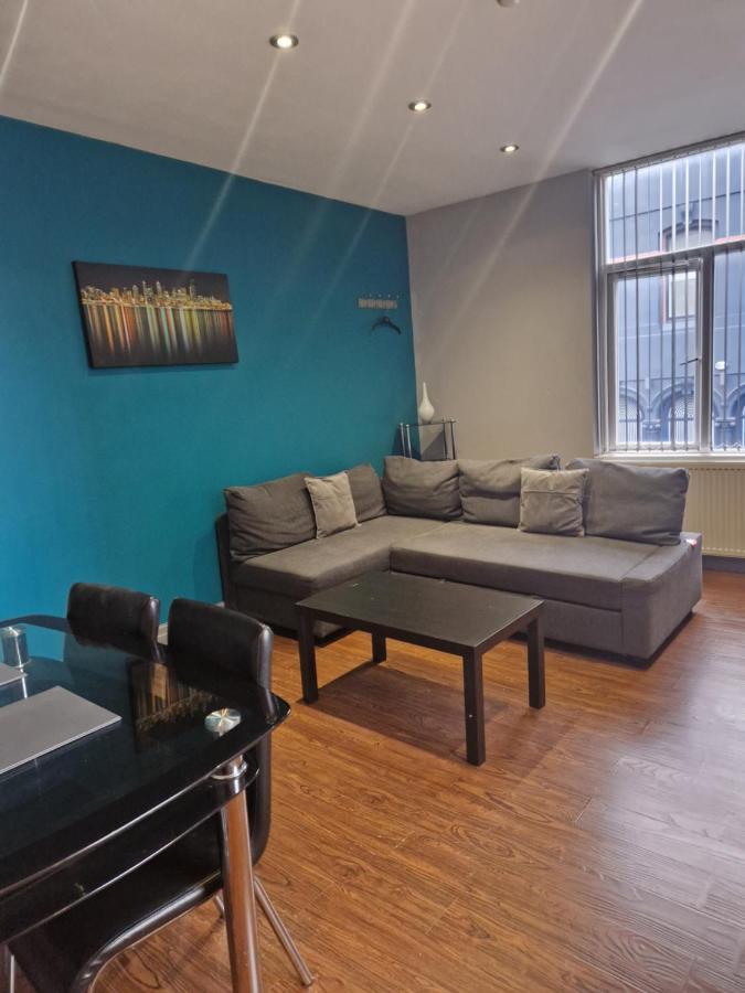 Lewis Apartment 1 Northern Quarter Sleeps Upto 4 Manchester Exterior photo